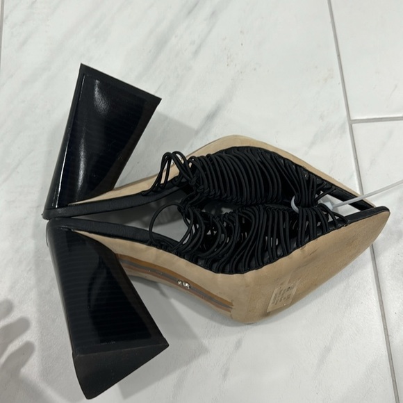 Sam Edelman Black Laurette Block Heel Sandals - Size 8 - Picture 14 of 17